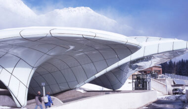 Hadid's Nordpark stations topped with parametric "ice formations"