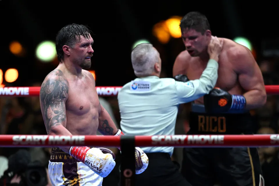 Verhoeven was stopped in the eleventh round by Usyk after a spirited effort