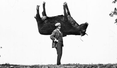 Cherry Kearton: The eccentric influence on a young Sir David Attenborough - BBC