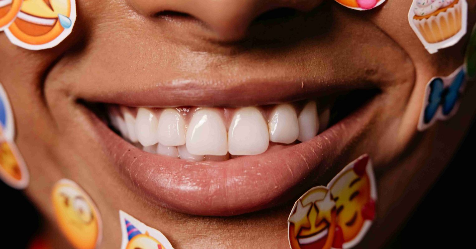 Your Emoticons and Emojis Help Inform Laughter Theory