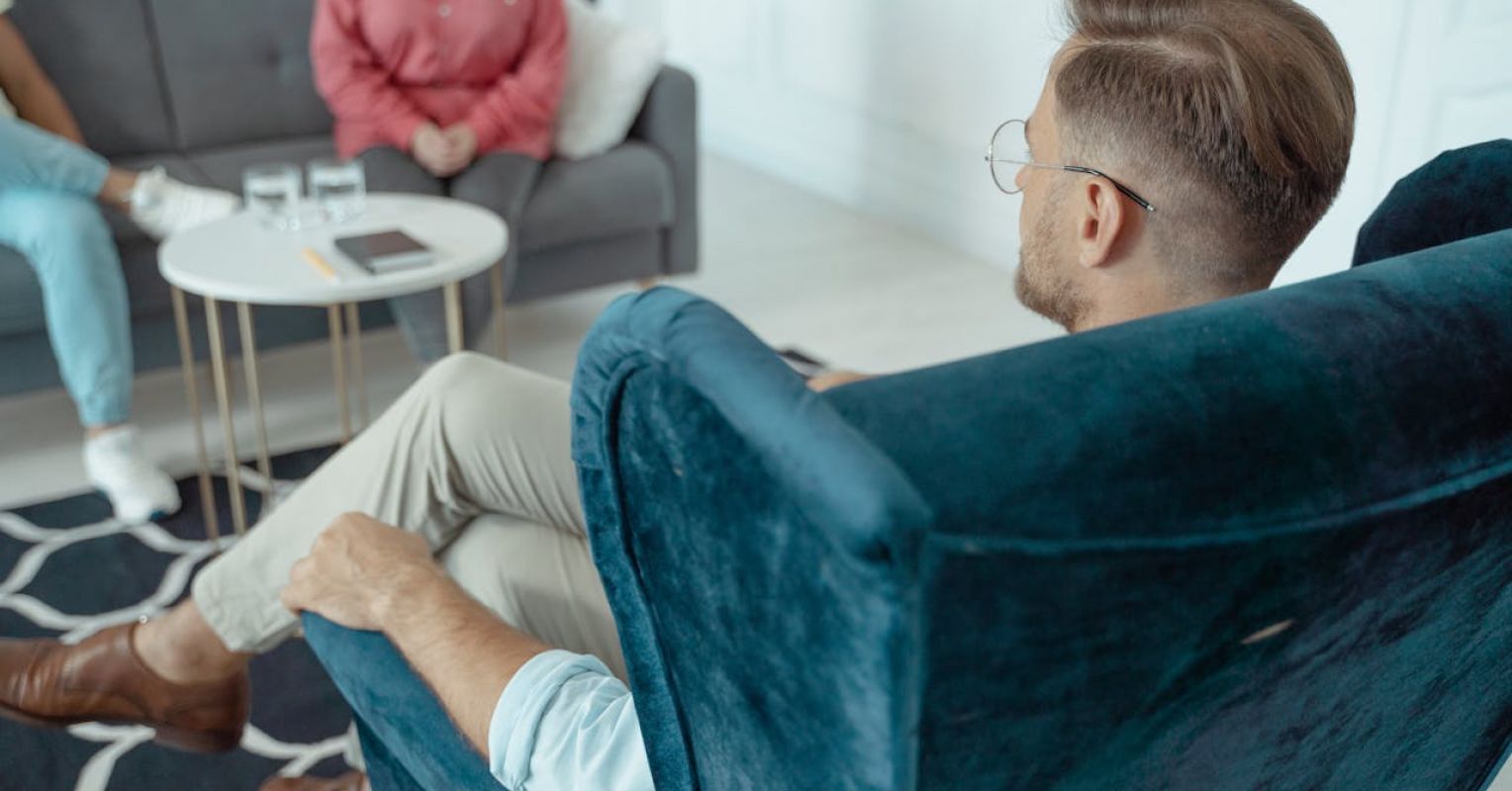 Balancing Tradition and Innovation With AI in Psychology