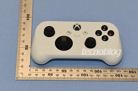 Photos of Microsoft's Xbox Cloud Gaming Controller Have Leaked Online Via Brazil 3