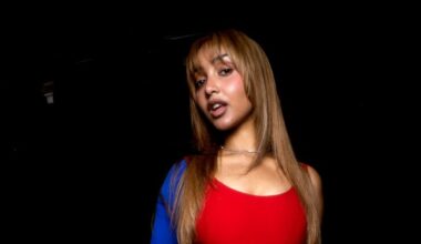 PinkPantheress Turns London Into a Moving Walkway in “Girl Like Me” Video