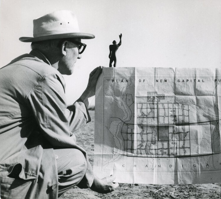 Climate, Culture, and Modernism: The Postcolonial Campus as Architectural Laboratory - Image 8 of 12