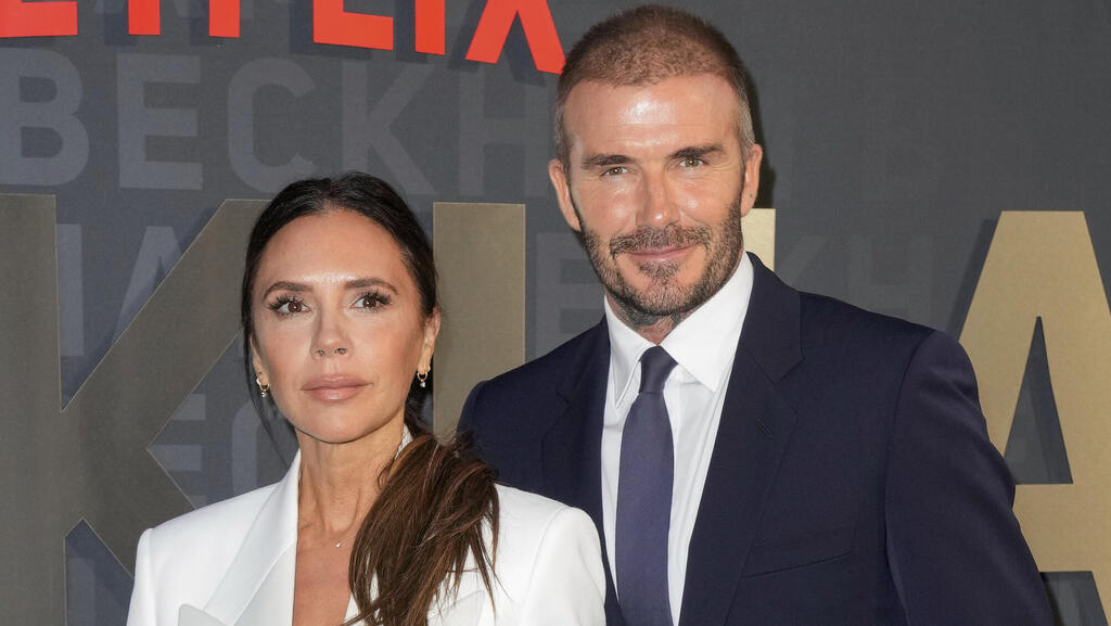 Victoria and David Beckham (Photo: Scott A. Garfitt/Invision/AP) ויקטוריה ודיוויד בקהאם