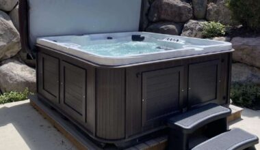 Immerse yourself in relaxation: Discover the benefits of cold and hot water therapy