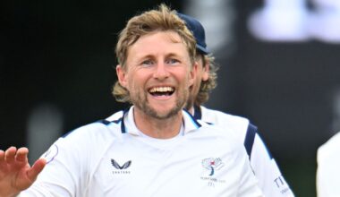 Joe Root took four wickets on the final day as Yorkshire beat Somerset by 75 runs at Taunton