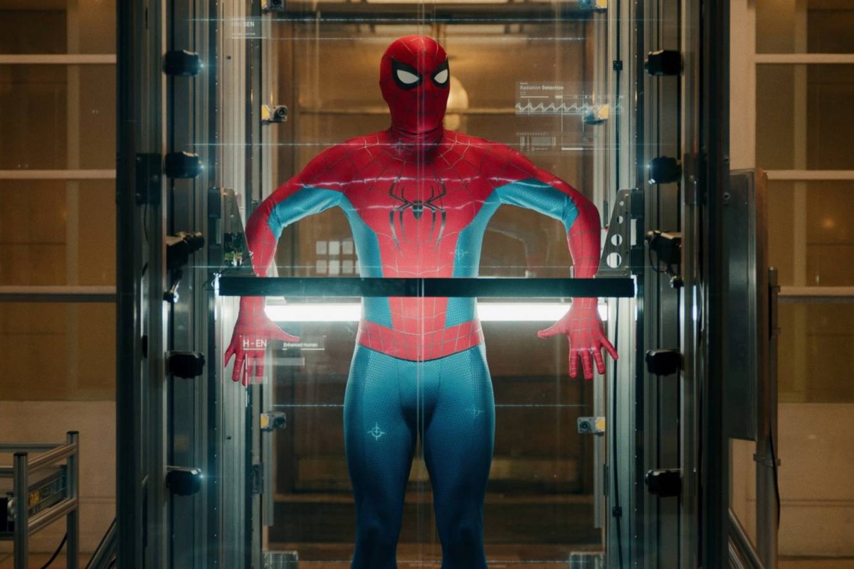 Spider-Man 4 opening action scene practical stunts