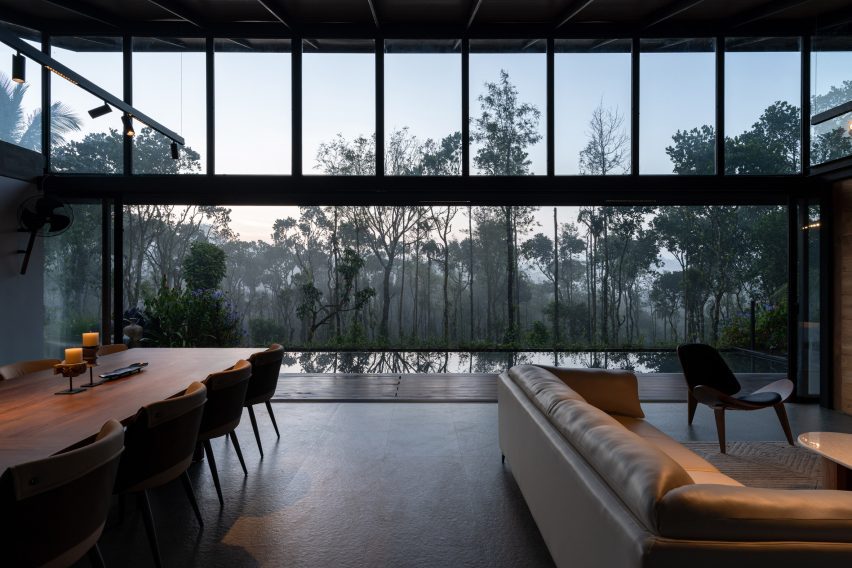 Summer Home by Mindspark Architects