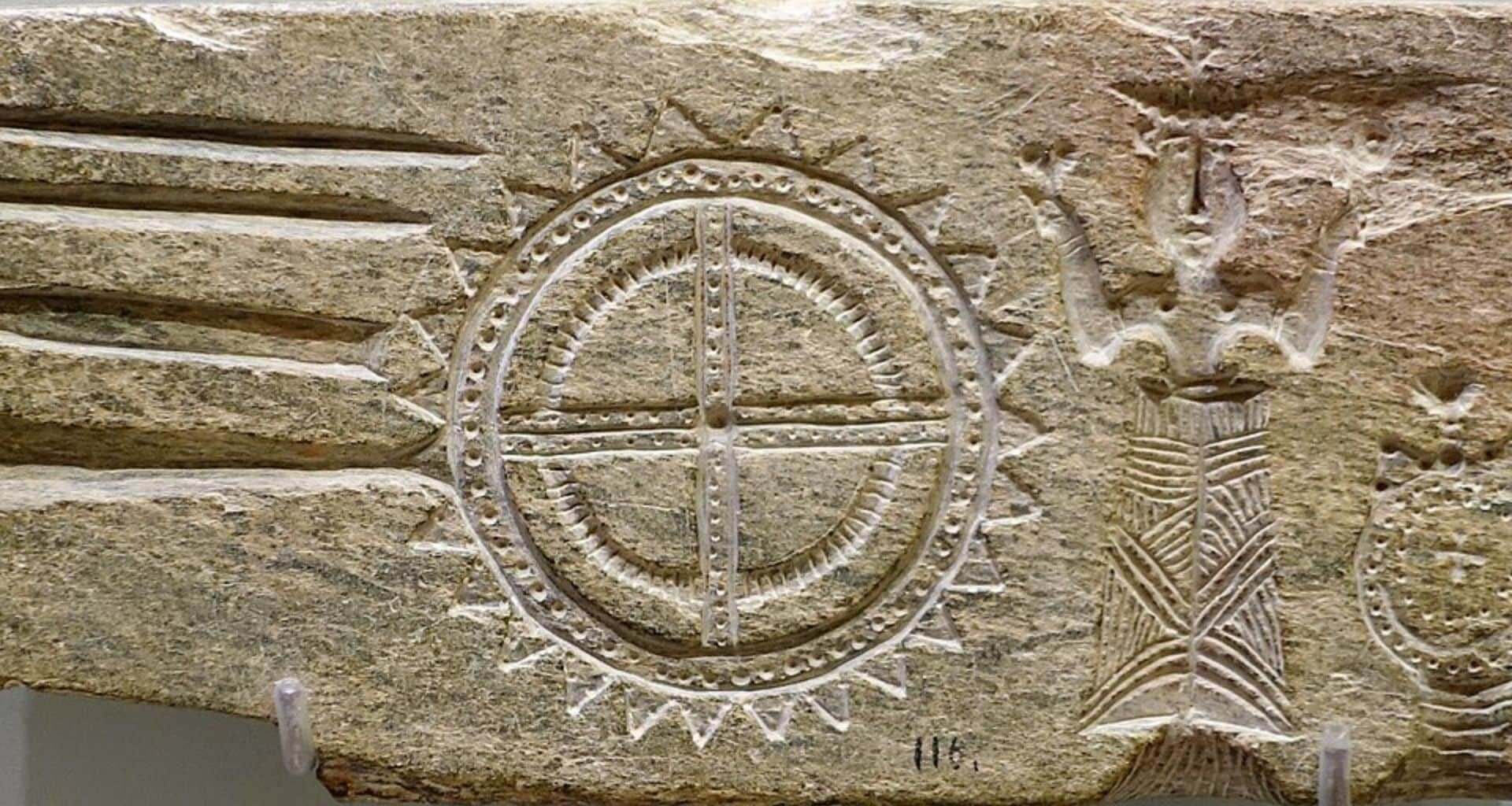 The Minoan moulds of Palaikastro may have been used to create the First Portable Eclipse Calculator