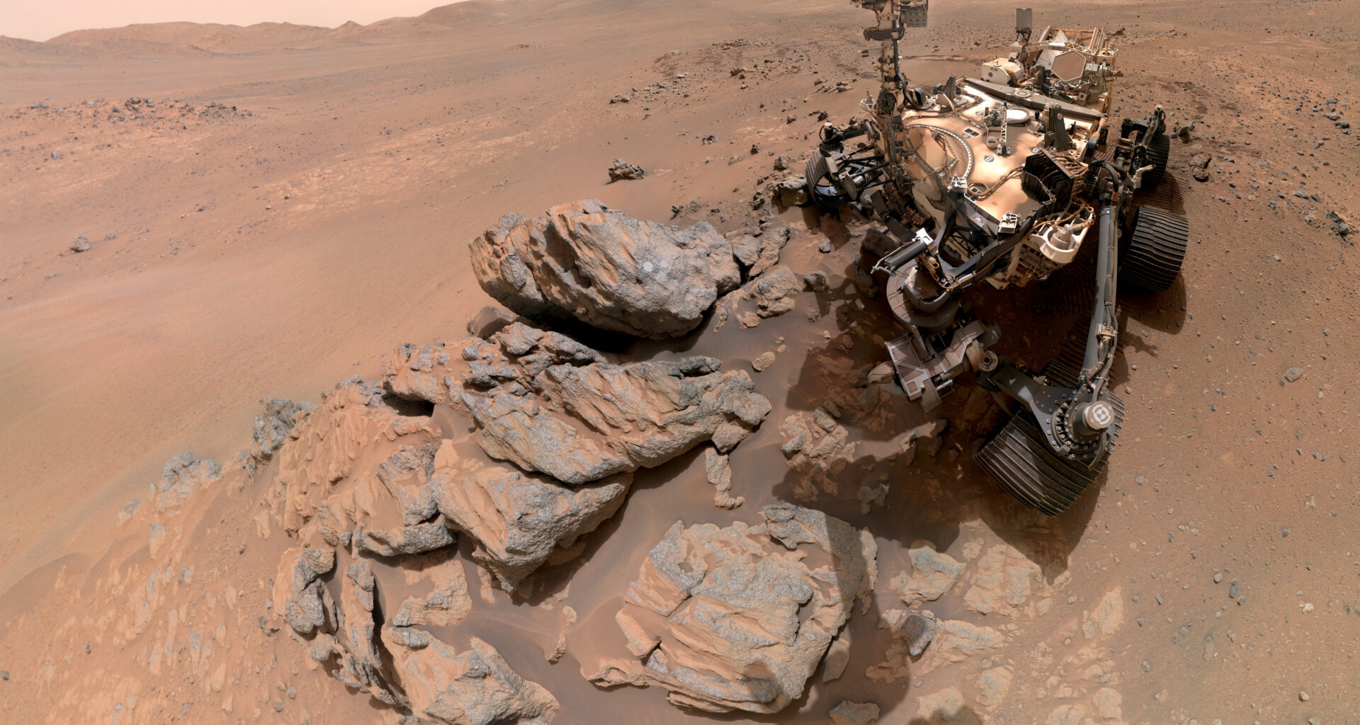NASA’s Perseverance Rover Snaps Selfie in Mars’ Western Frontier 