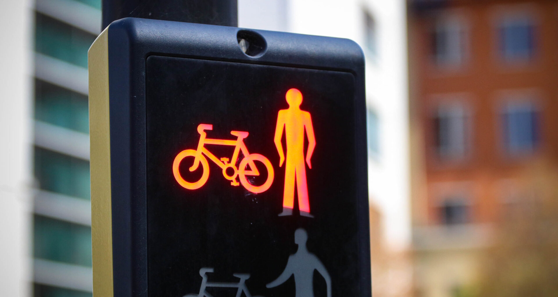 “Shared provision does not work for pedestrians or cyclists”: Plans for 126-metre bike path could lead to conflict, campaigners warn – but council admits “this is as good as we can do” - Cycling News | Bike Reviews