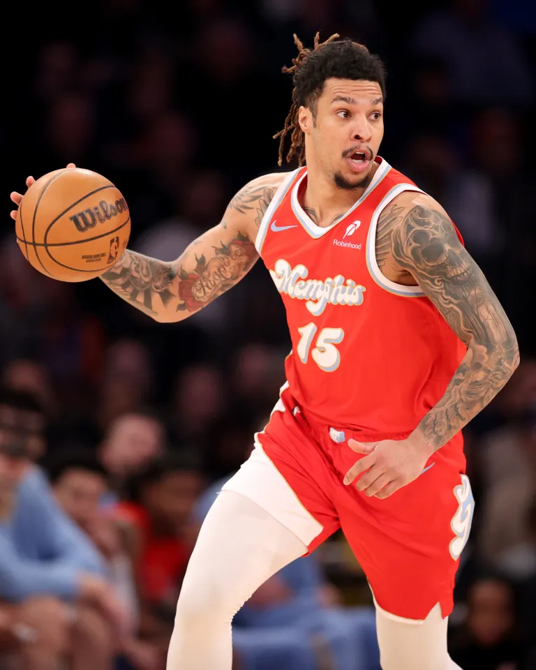 Brandon Clarke #15 of the Memphis Grizzlies in action against the New York Knicks during the first half at Madison Square Garden on January 27, 2025 in New York City.