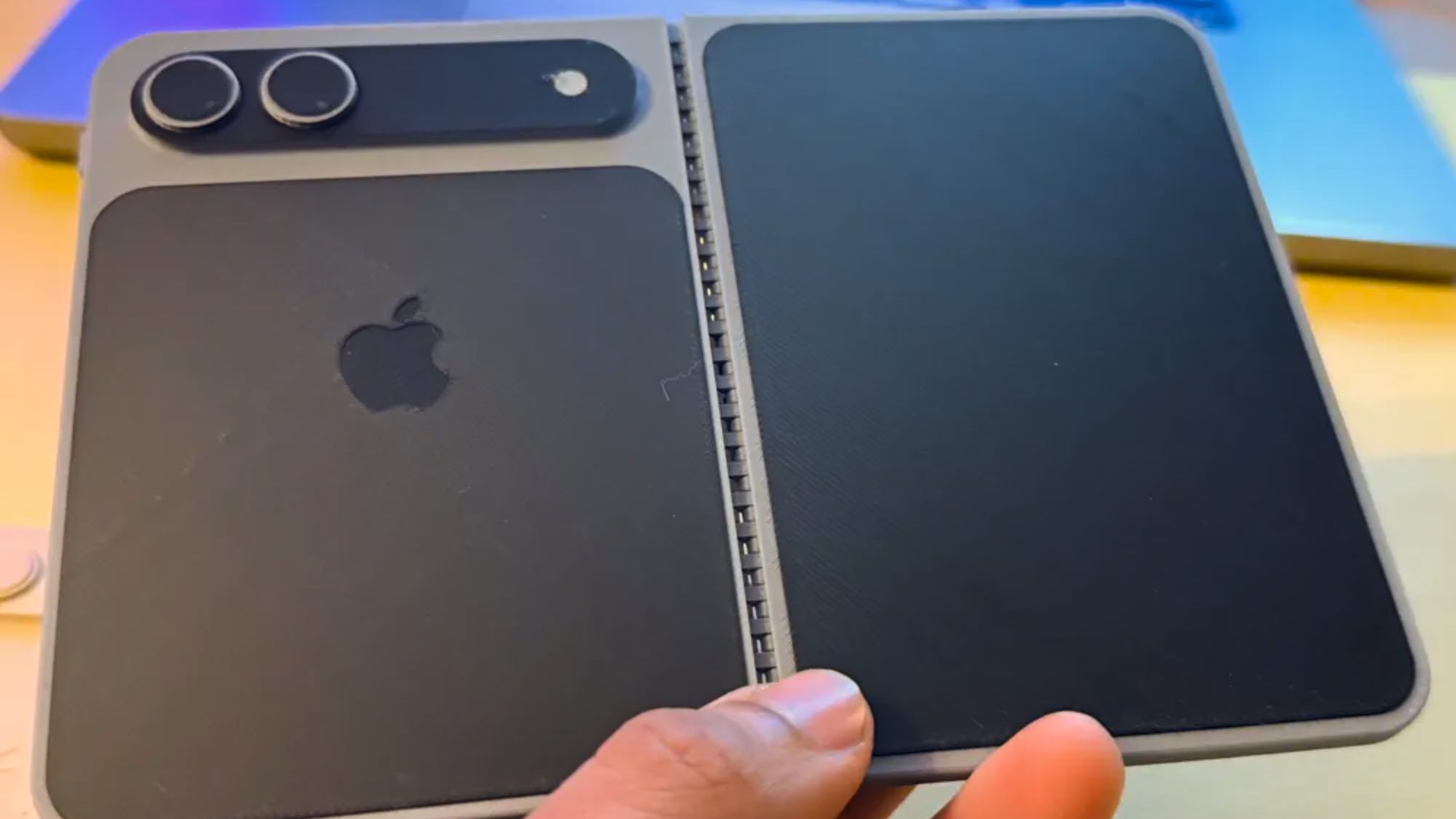 iPhone Fold 3D printed mockup