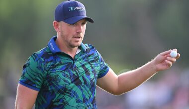 Wallace breaks course record, McKibbin well placed