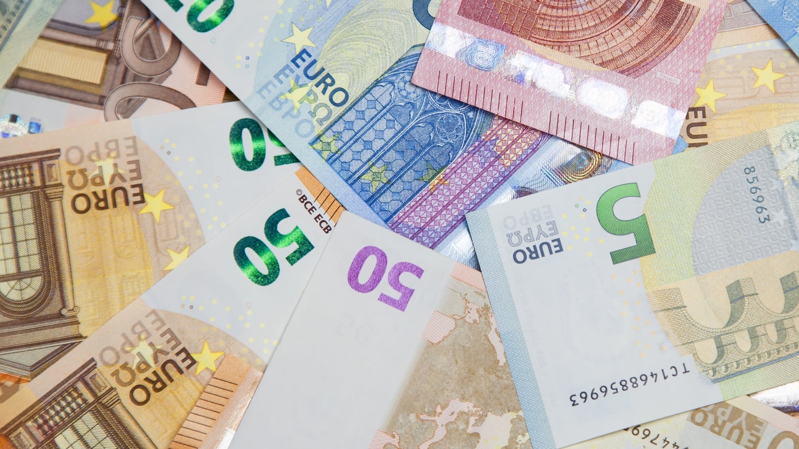IFAC warns borrowing needed to part-finance saving funds