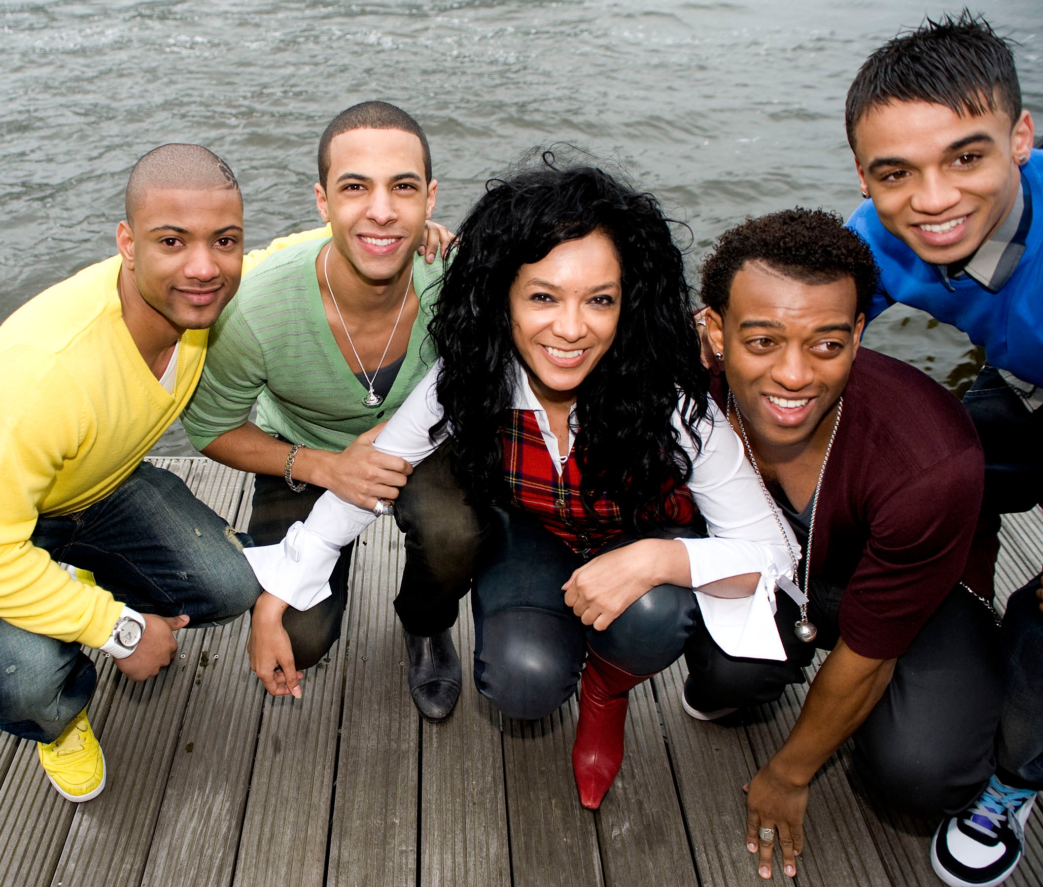 King promoting the 2009 MOBO Awards at the Clyde Auditorium with boyband JLS