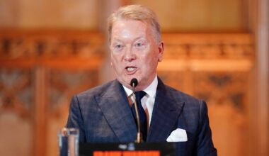 Frank Warren Predicts Joshua and Fury Fight, Lines Up Itauma World Title Shot