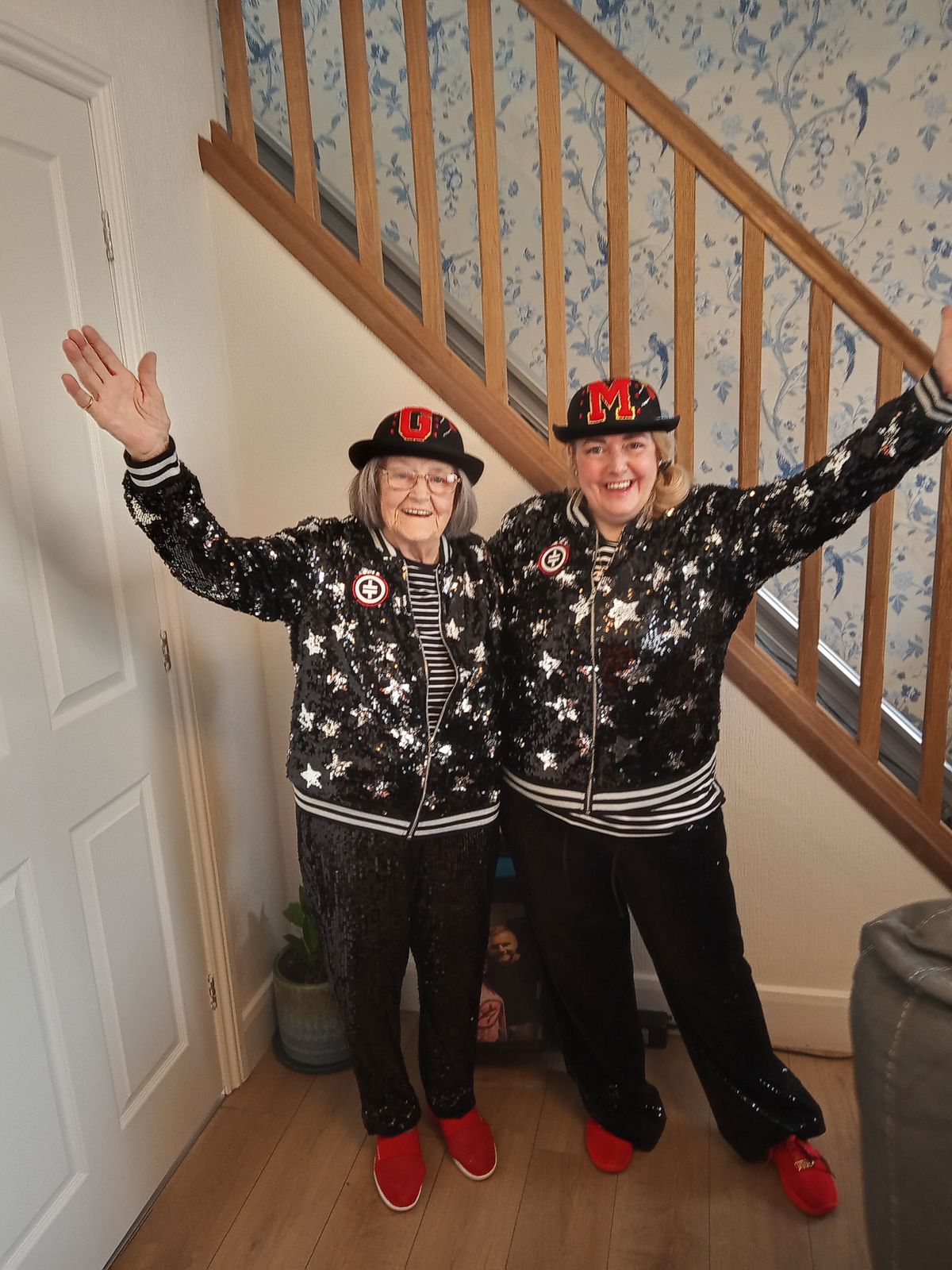 'Super Fan Nan' Joyce with granddaughter Amanda