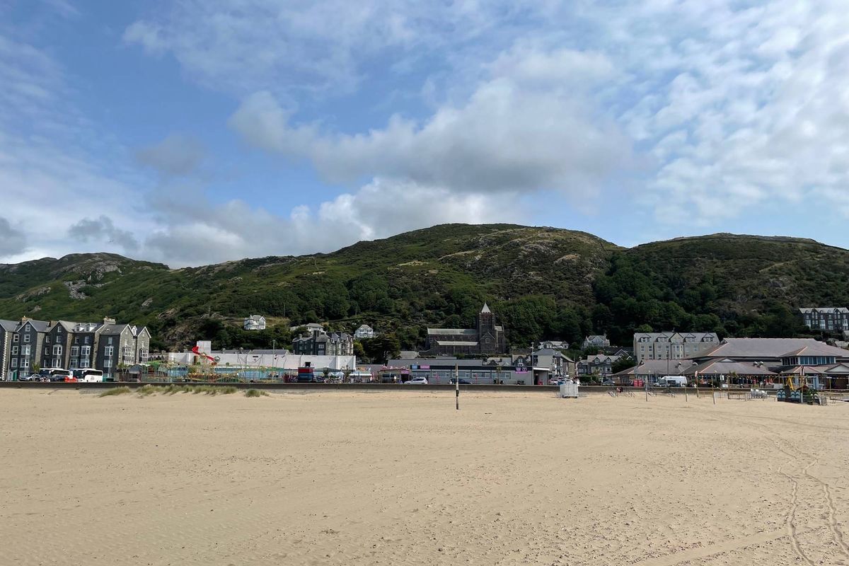 Barmouth beach