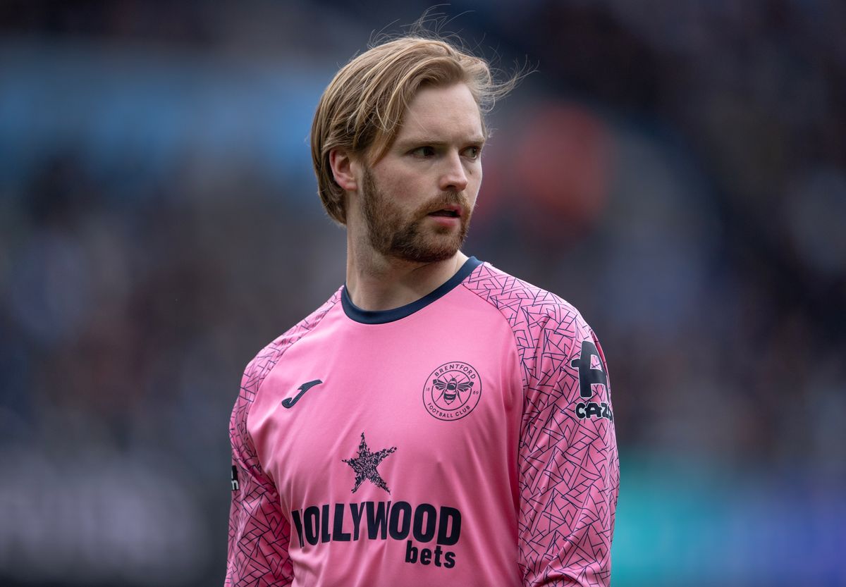 Brentford goalkeeper Caoimhín Kelleher