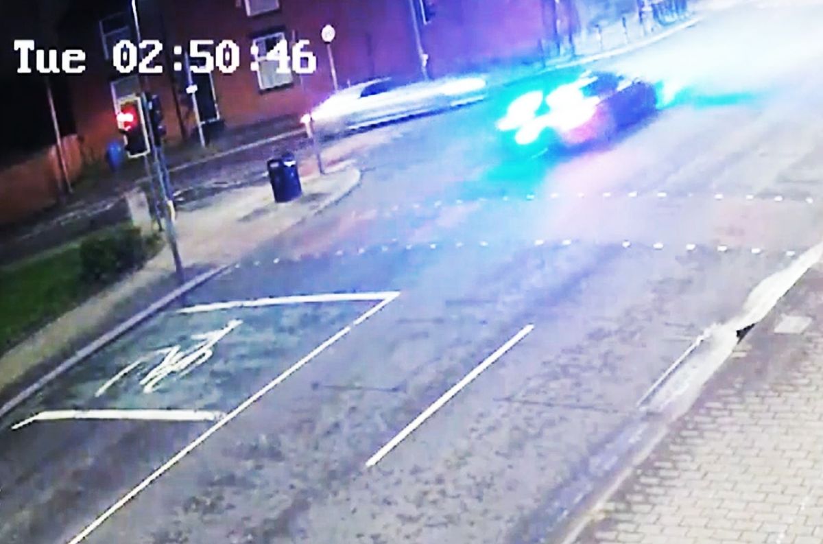 The collision on Hyde Road