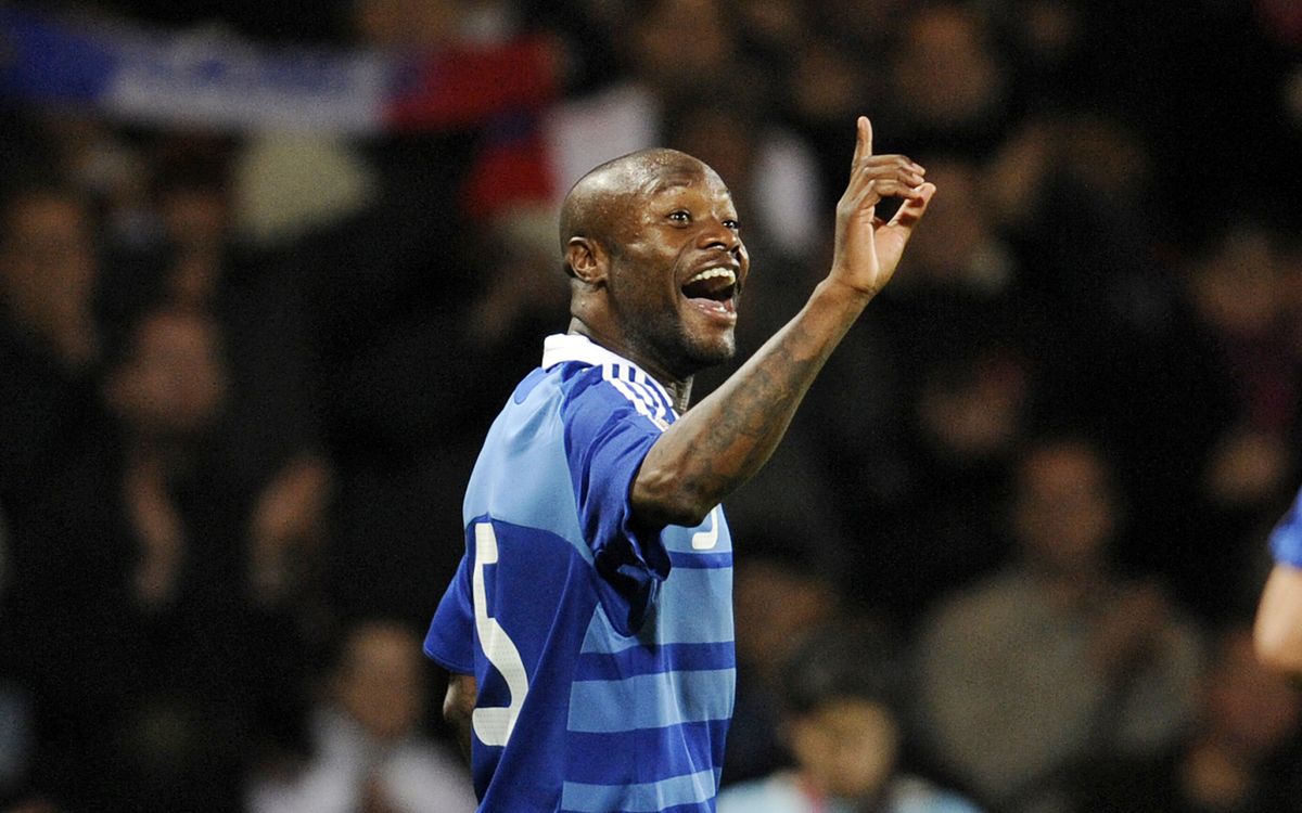 French defender William Gallas jubilates after scoring a goal during the World Cup 2010 qualifying football match France vs. Faroe Islands, on October 10, 2009 at the Roudourou stadium