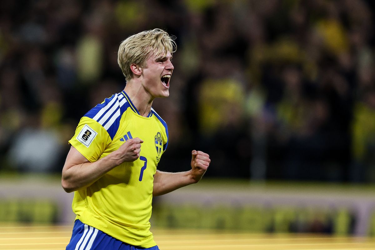 Lucas Bergvall of Sweden