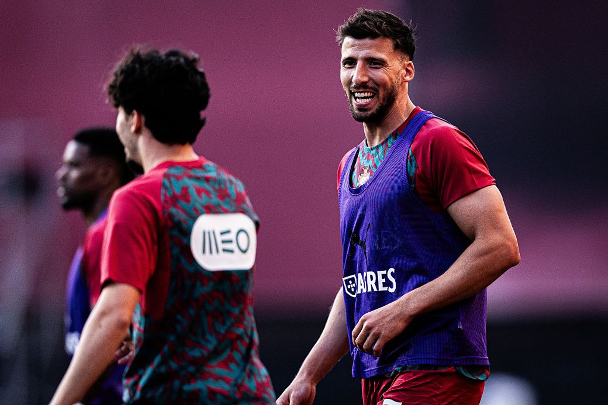 The Man City defender's full focus is on Portugal's World Cup campaign