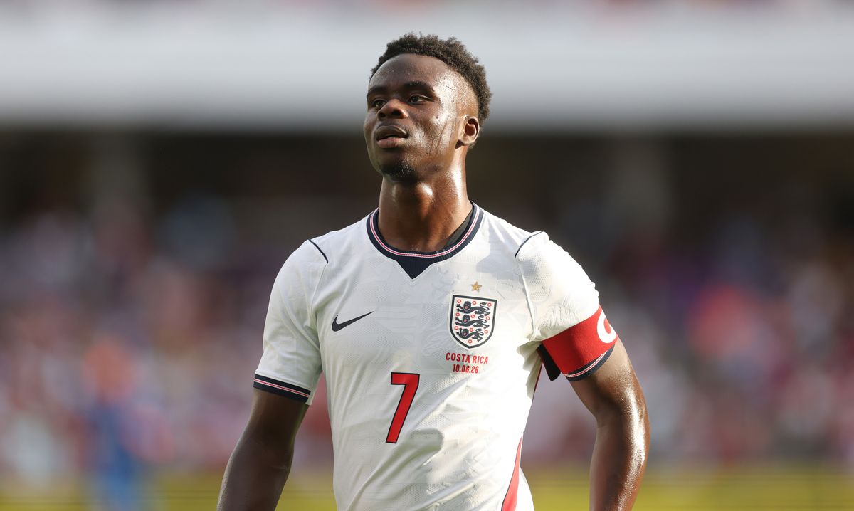 Bukayo Saka #7 of England showing the captains armband at Inter&Co Stadium on June 10, 2026 in Orlando, Florida