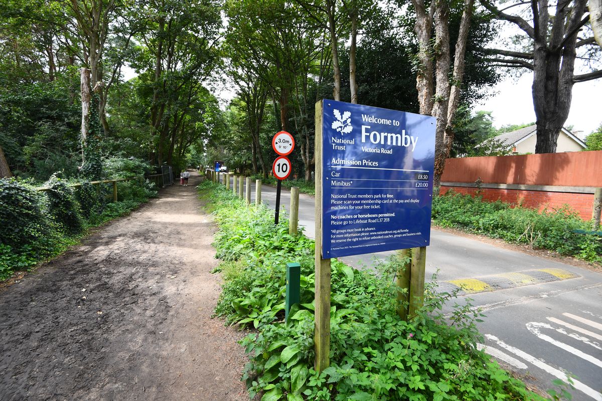 National Trust Formby, Victoria Road.