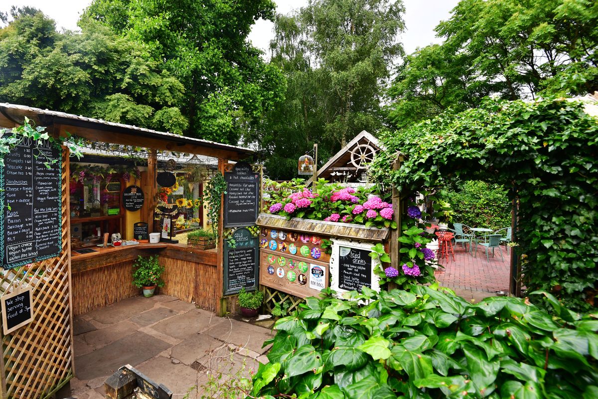 Mimosa Tea Garden, Eastham