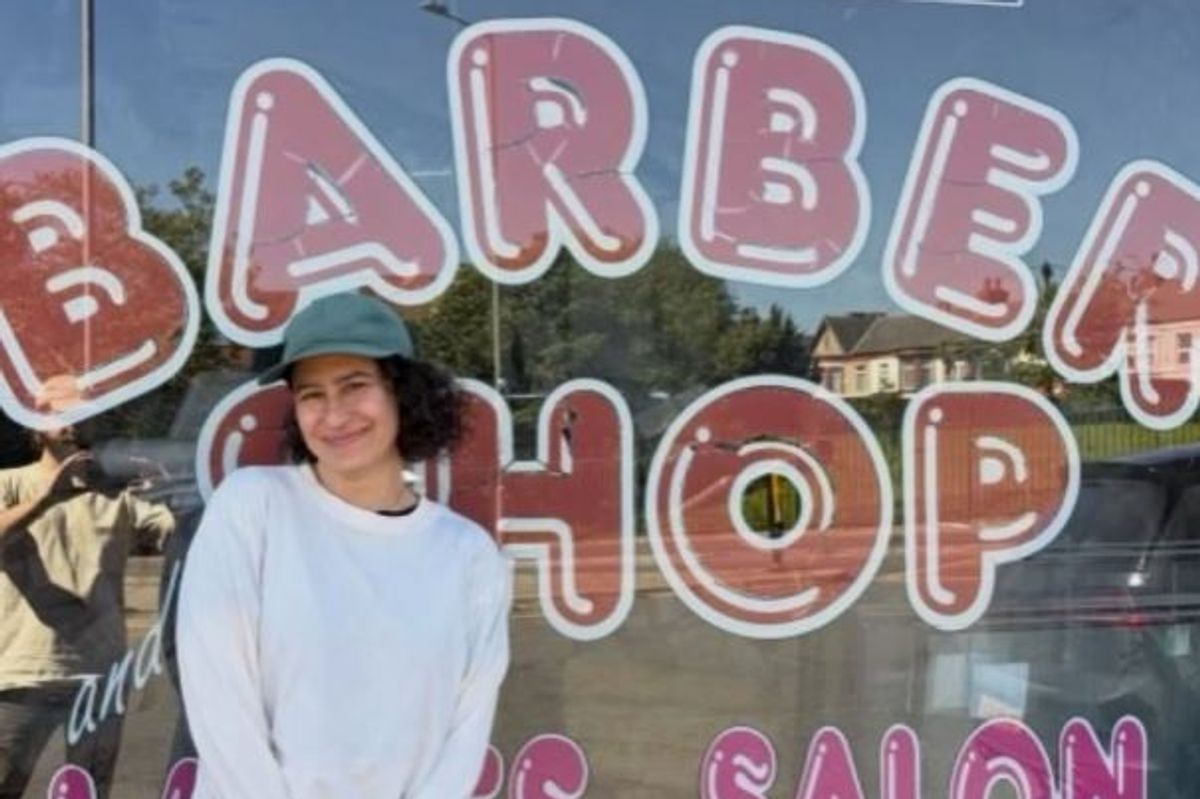 Broad City star Ilana Glazer has shared updates from her time in Liverpool 