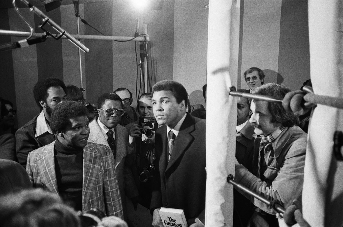 Muhammad Ali and John H. Stracey became friends. Here is the late icon at Stracey's training camp of World Welterweight in London's West End on March 10 1976
