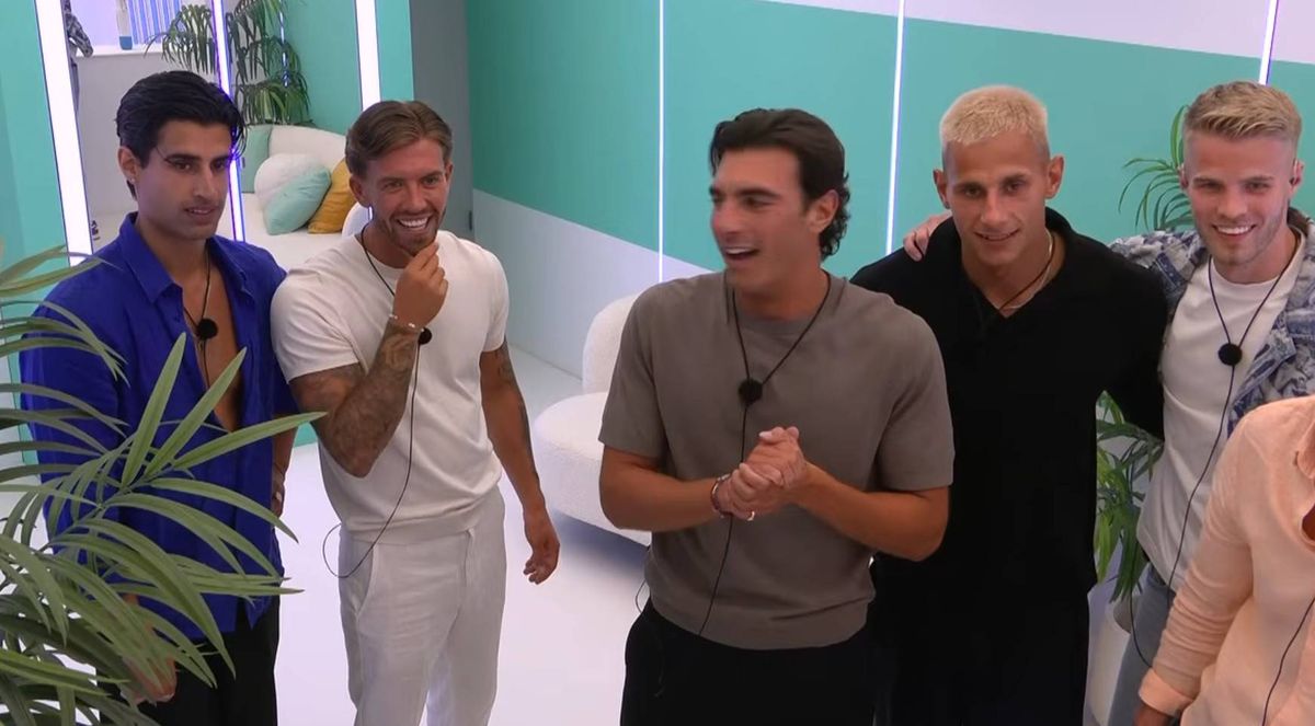 Samraj, Aidan, Lorenzo, Sean, Sam on Love Island