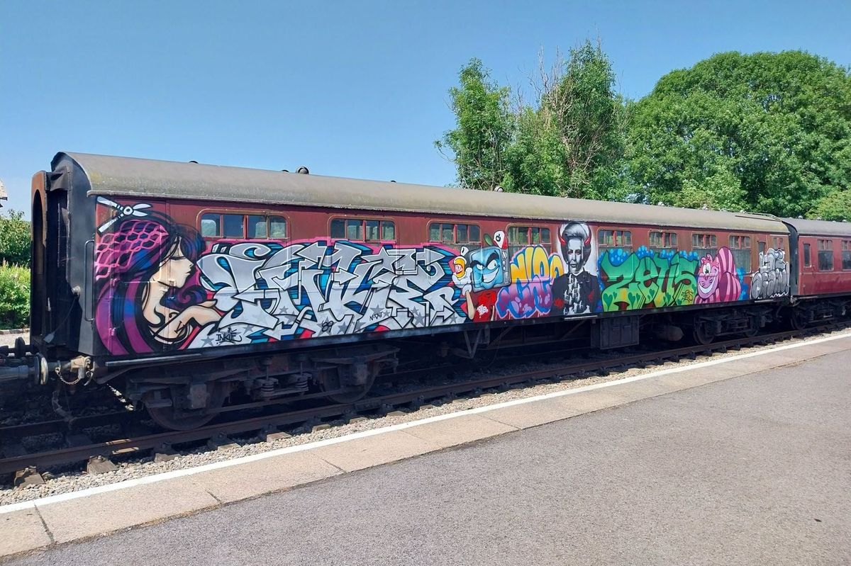Bristol street artists Inkie, Cheo and Jody have been commissioned to decorate a heritage railway carriage in the style of the 1980s, at Avon Valley Railway in Bitton.