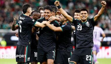 Luis Romo celebrates with teammates scoring his team's goal during the 2026 World Cup Group Amatch between Mexico and South Korea at the Guadalajara Stadium
