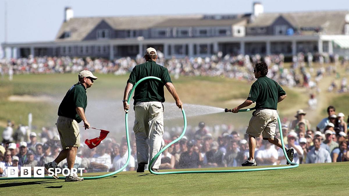 Greenstaff watering the par-three seventh green during the final round of the 2004 US Open at Shinnecock Hills, New York.