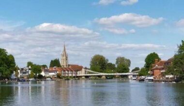 Growing concerns over pollution in the River Thames at Marlow