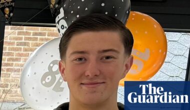 Police officers took eight minutes to discover Henry Nowak’s stab wound, evidence shows | Police