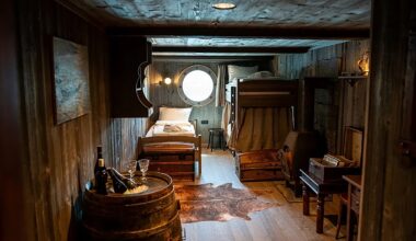Travel back to the time of the great Arctic expeditions with a stay in this 19th-century style cabin