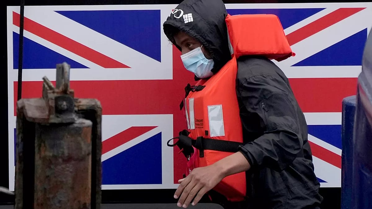 UK-France 'One-In, One-Out' migrant deal extended until October, minister says