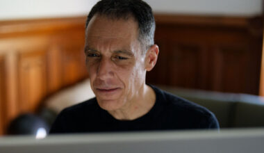 In Age of AI, World’s Leading Deepfake Expert No Longer Trusts His Own Eyes
