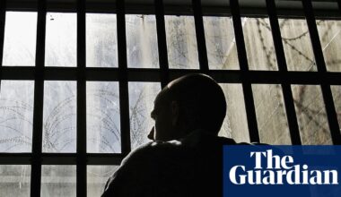 Drug diversion schemes cut reoffending rates more than prosecution, study says | Police