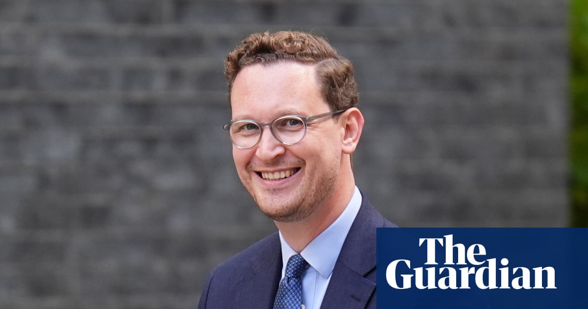 Starmer’s chief secretary consoled Mandelson after dismissal as US ambassador, undisclosed texts show | Politics