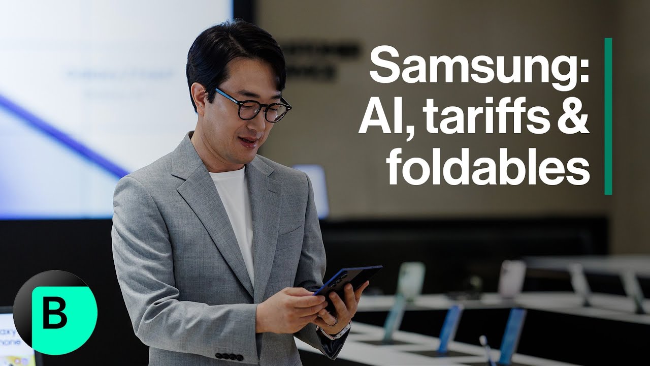 Samsung Welcomes Competition in Foldable Phones - YouTube