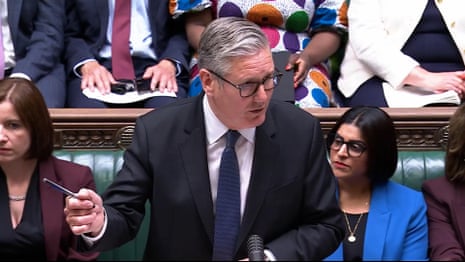 Starmer condemns Southampton riots and Farage’s response to Henry Nowak murder – video