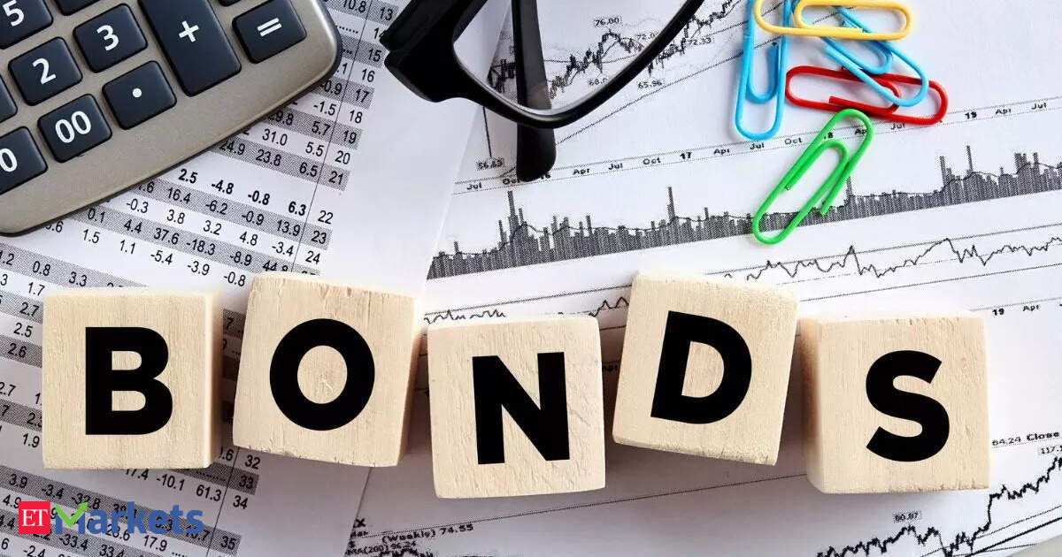 Tax-cut hopes lift Indian bonds but RBI hike fears loom