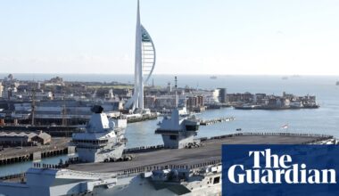 MoD reports ‘minor technical issue’ with aircraft carrier docked in Norway | Royal Navy