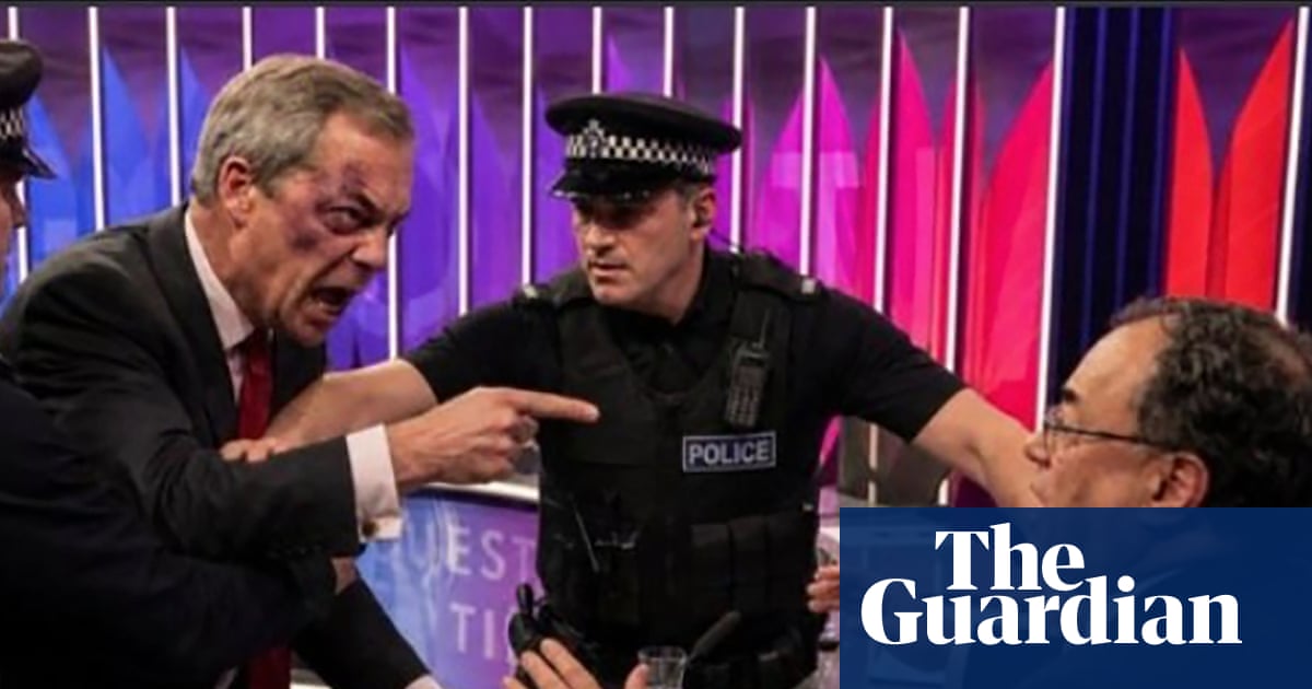 Bank of England warns of AI scams as deepfakes of Farage-Bailey fight spread | Bank of England